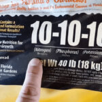 a close up bag of 10-10-10